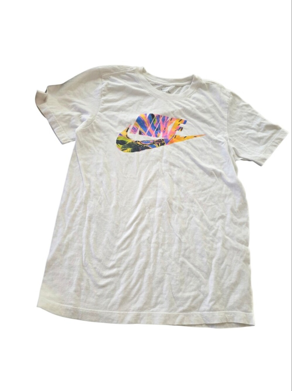 Nike tee t shirt